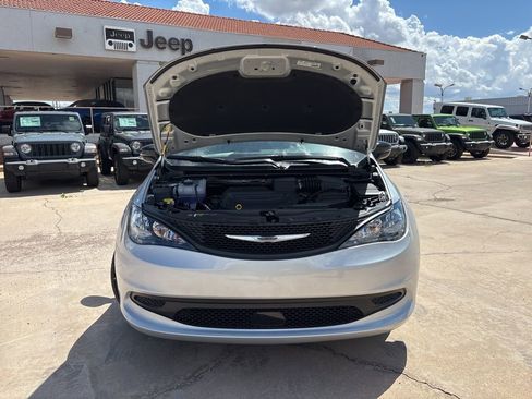 New 2026 Chrysler Voyager LX FWD image 53
