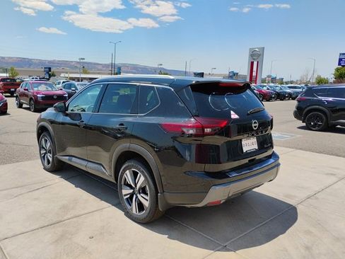 New 2025 Nissan Rogue SL image 7