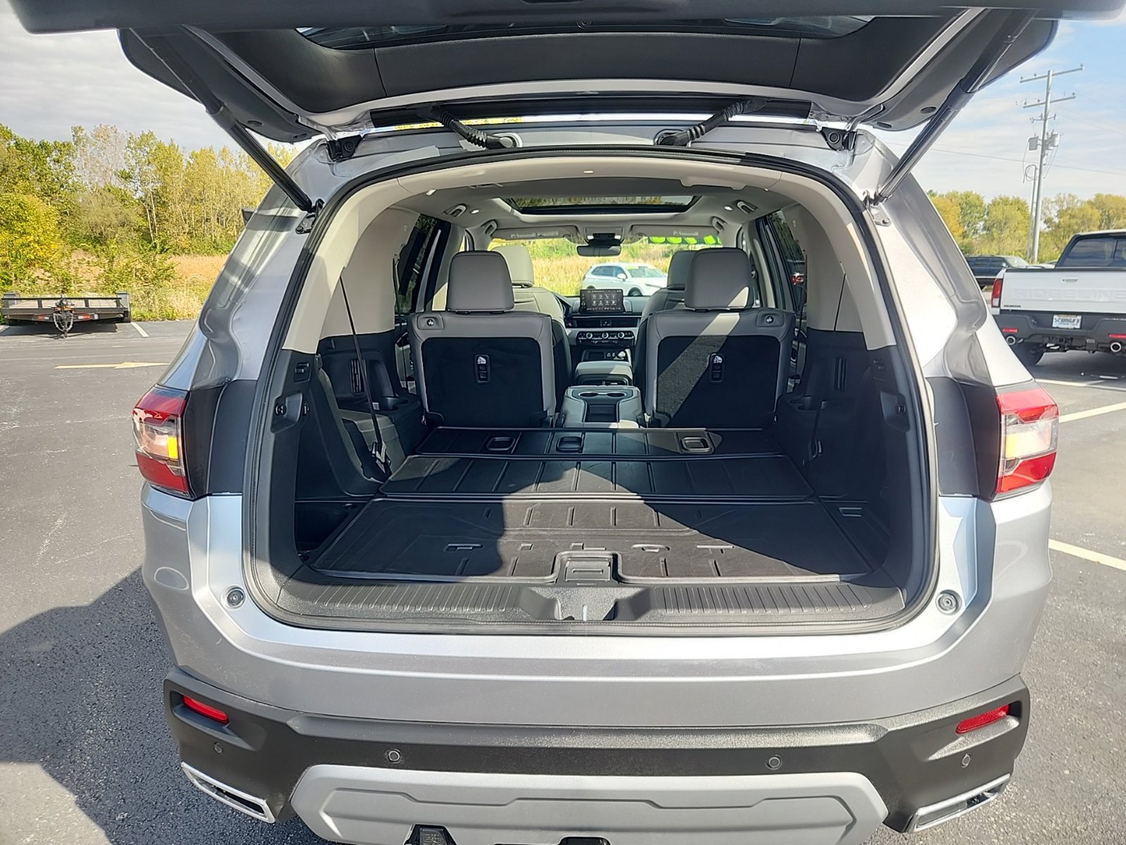 Used 2025 Honda Pilot Elite image 37