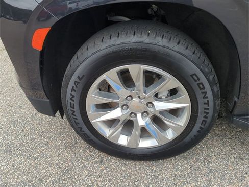 Certified 2024 Chevrolet Tahoe Premier w/ Premium Package image 32