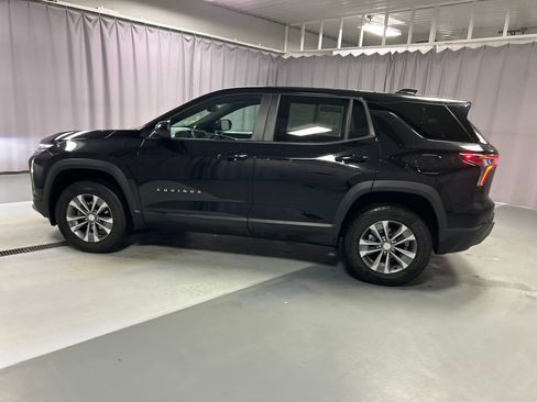 Used 2025 Chevrolet Equinox LT image 4