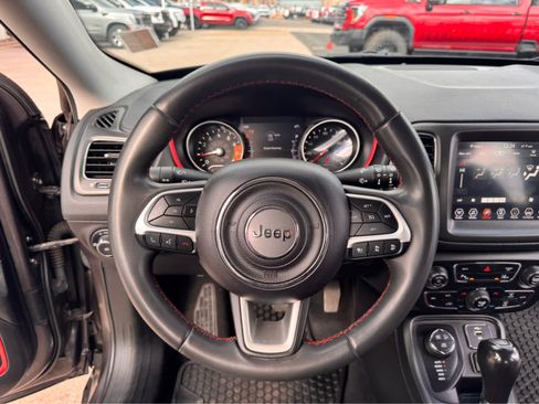 Used 2021 Jeep Compass Trailhawk image 13