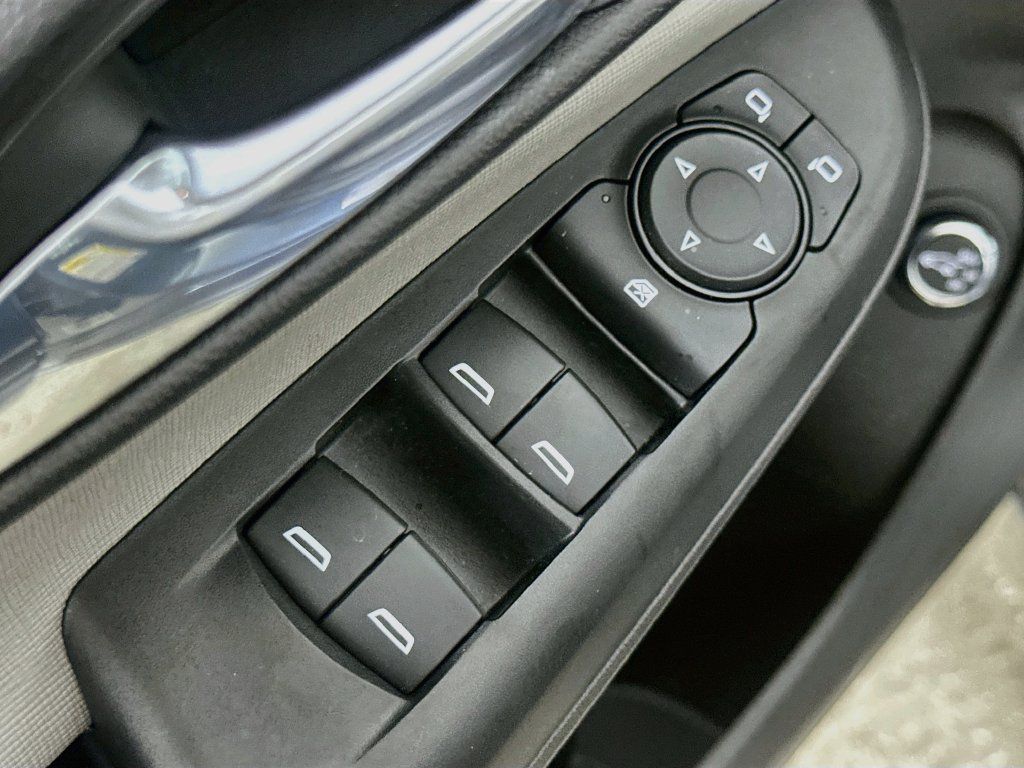 Used 2024 Buick Envista Avenir FWD image 22
