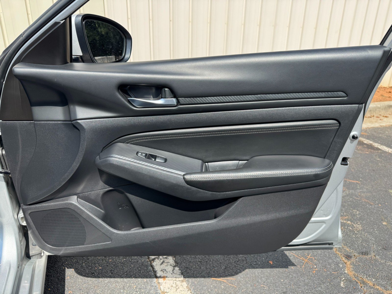 Used 2020 Nissan Altima 2.5 S FWD image 36