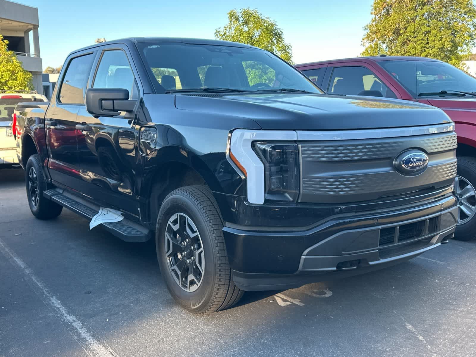 Used 2023 Ford F150 Lightning XLT AWD/4WD image 3