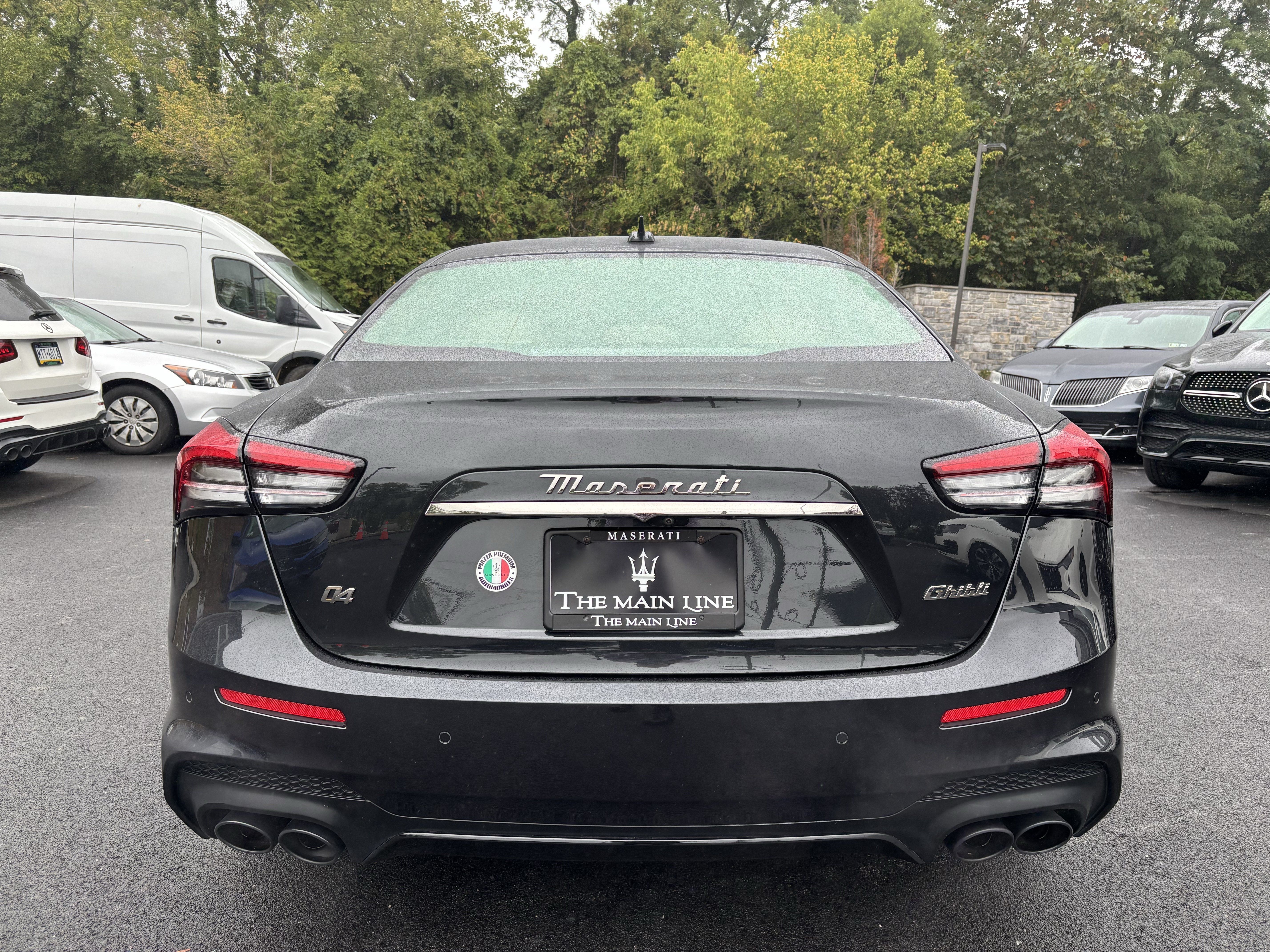 Used 2022 Maserati Ghibli Modena Q4 AWD/4WD image 4