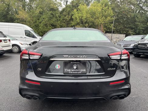 Used 2022 Maserati Ghibli Modena Q4 AWD/4WD image 4
