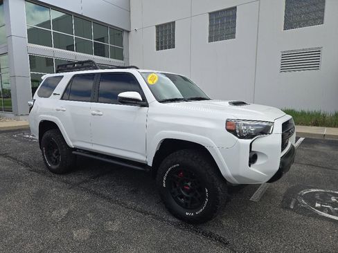 Used 2020 Toyota 4Runner TRD Pro AWD/4WD image 4