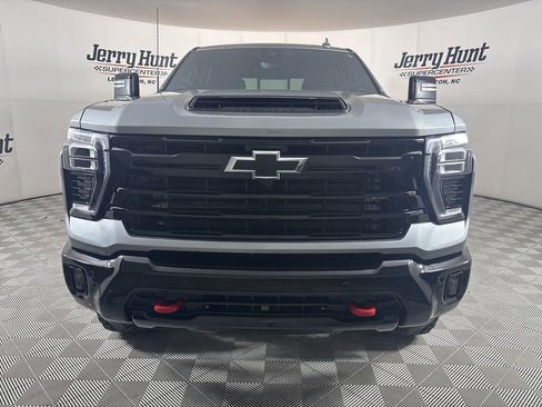 Used 2025 Chevrolet Silverado 2500 LTZ w/ Trail Boss Package image 2