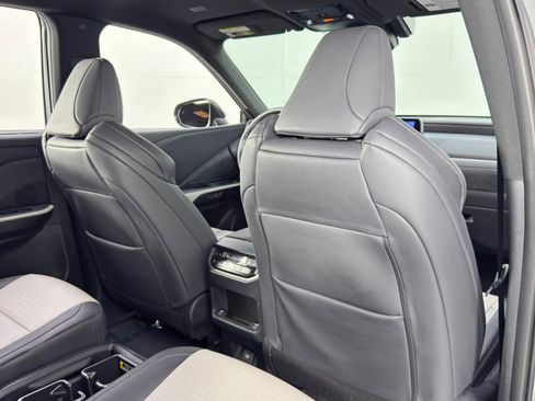 Used 2024 Lexus TX 500h AWD w/ Technology Package image 39