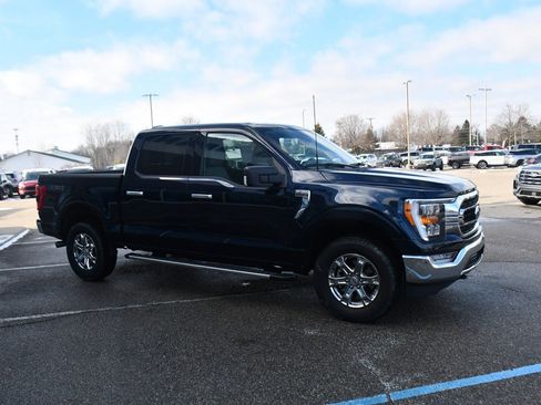 Used 2023 Ford F150 XLT w/ Equipment Group 302A High image 8