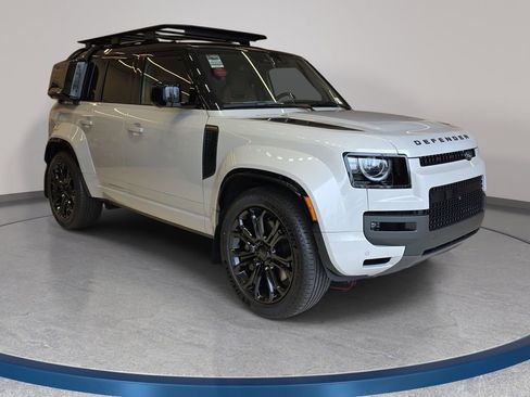 New 2026 Land Rover Defender 110 OCTA AWD/4WD image 3