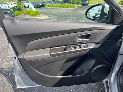 Used 2012 Chevrolet Cruze Eco FWD image 9