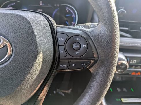 Used 2024 Toyota RAV4 AWD Hybrid image 20