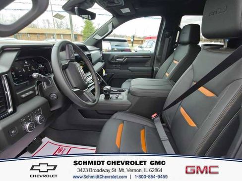 New 2026 GMC Sierra 1500 AT4 w/ AT4 Premium Package image 12