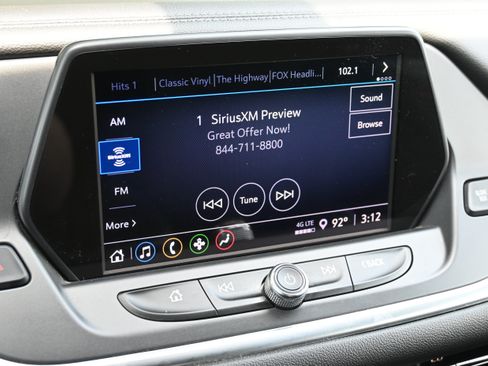 Used 2021 Chevrolet Blazer LT FWD image 29