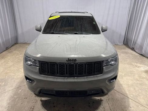 Used 2019 Jeep Grand Cherokee Altitude AWD/4WD image 5