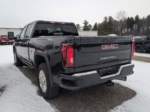 Used 2023 GMC Sierra 2500 Denali w/ Denali Black Diamond Edition image 6