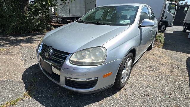 Used 2009 Volkswagen Jetta SEL FWD image 1