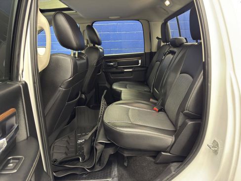 Used 2016 RAM 1500 Laramie w/ Convenience Group image 26