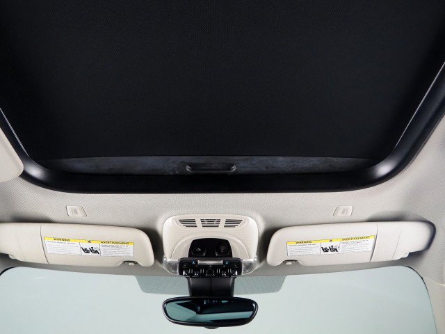 Used 2024 MINI Cooper 2-Door Hardtop FWD image 52