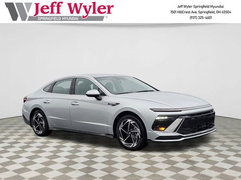 New 2026 Hyundai Sonata SEL image 1