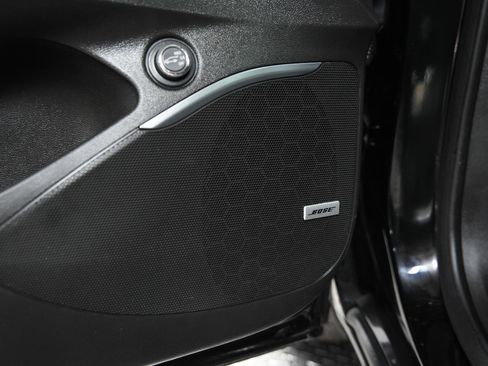 Used 2024 Buick Enclave Premium w/ Experience Buick Package image 27