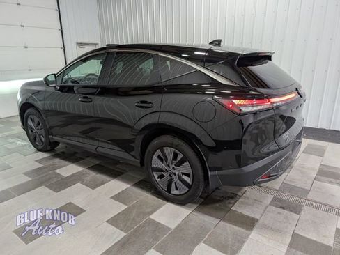 Used 2025 Nissan Murano SL AWD/4WD image 2