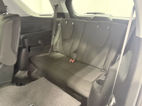 Used 2020 Ford Explorer XLT w/ Comfort Package image 28