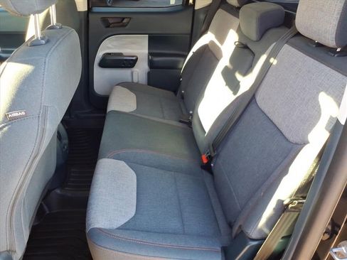 Certified 2024 Ford Maverick XLT image 14