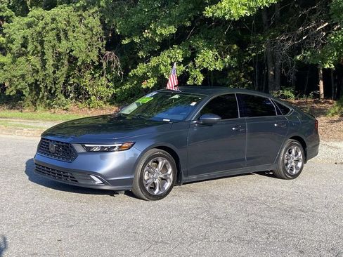 Used 2024 Honda Accord EX image 1