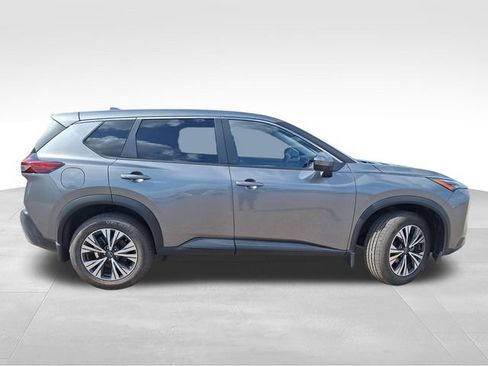 Certified 2023 Nissan Rogue SV FWD image 9