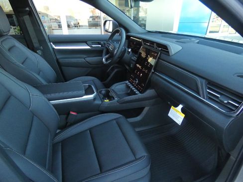 New 2026 GMC Terrain Elevation image 17