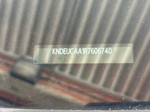Certified 2024 Kia Seltos S AWD/4WD image 39
