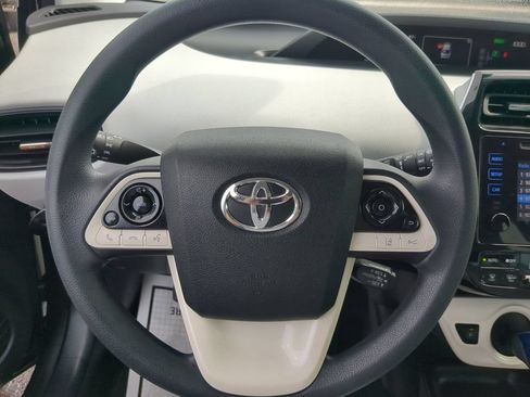 Used 2017 Toyota Prius Two FWD image 25