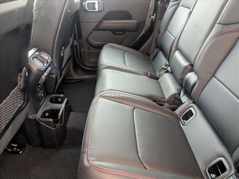 New 2026 Jeep Gladiator Rubicon image 15