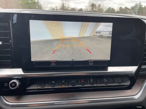 Used 2023 GMC Sierra 1500 SLT w/ SLT Premium Package image 33