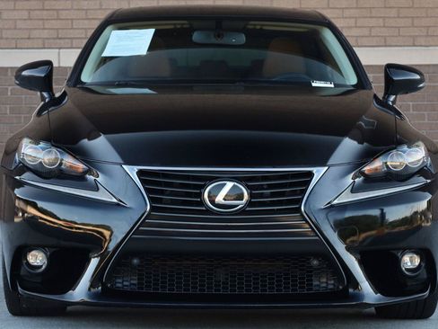 Used 2015 Lexus IS 250 w/ Premium Package RWD image 6