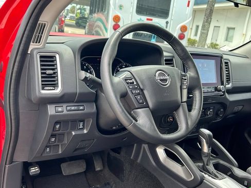 Used 2022 Nissan Frontier SV RWD image 31