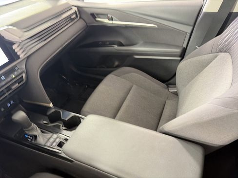 Used 2025 Toyota Camry LE FWD image 20