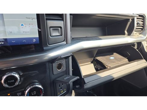 Used 2021 Ford F150 Lariat AWD/4WD image 36