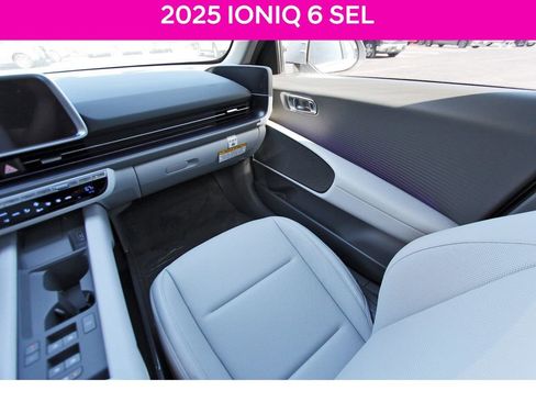 New 2025 Hyundai Ioniq 6 SEL image 9