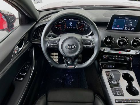Used 2021 Kia Stinger GT2 RWD image 23