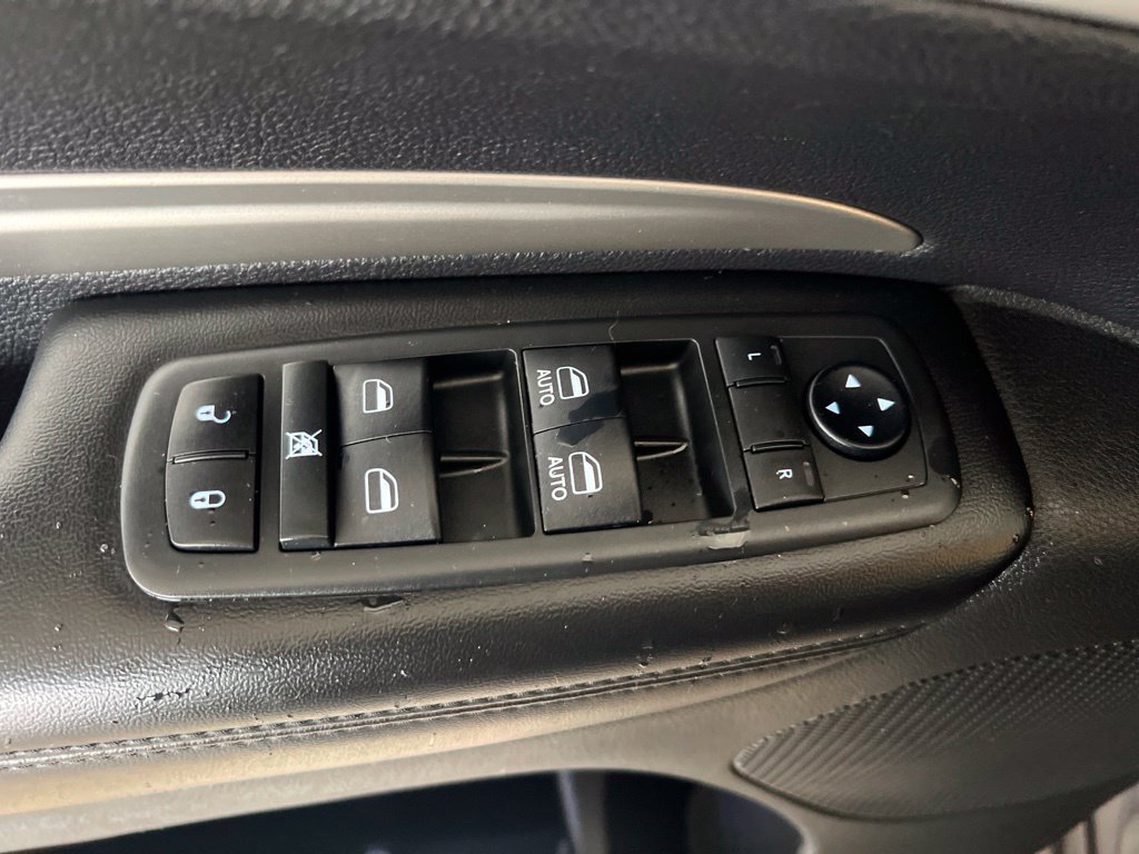 Used 2019 Dodge Durango SXT AWD/4WD image 45