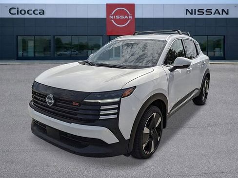 New 2026 Nissan Kicks SR w/ Cold Weather Package image 1