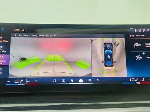 Used 2025 BMW X6 xDrive40i w/ Executive Package image 45