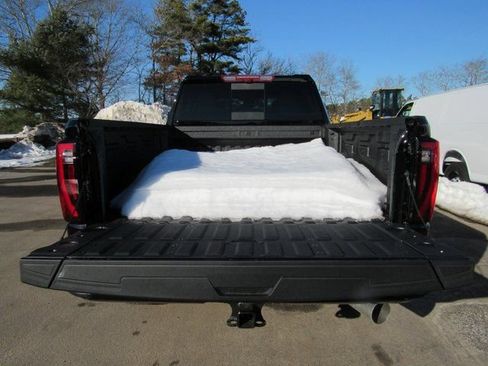 New 2026 GMC Sierra 2500 Denali w/ Denali Reserve Package AWD/4WD image 36