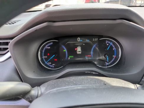 Certified 2025 Toyota RAV4 XLE image 14