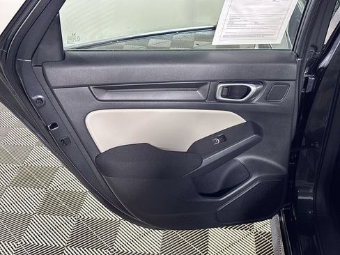 Used 2023 Honda Civic LX image 18