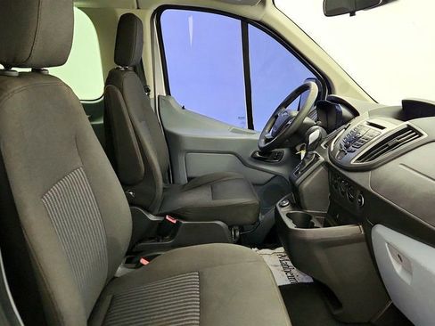 Used 2018 Ford Transit 350 XLT image 21